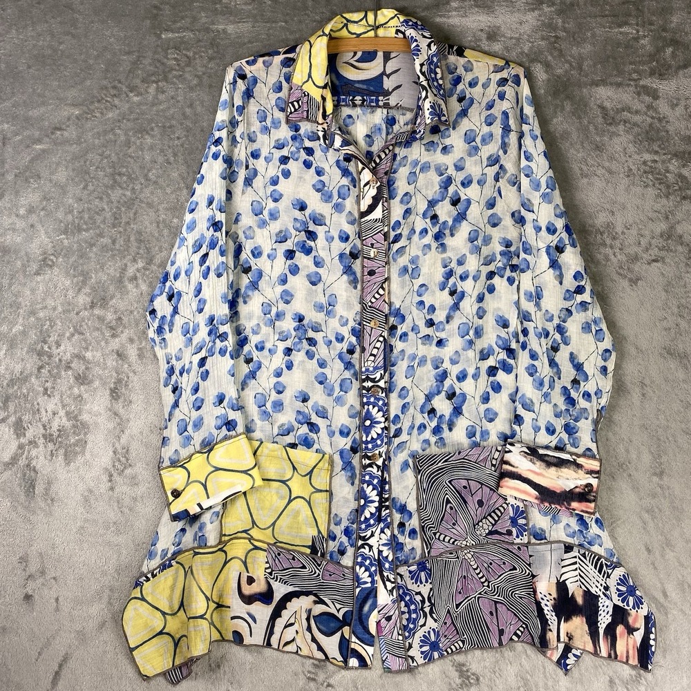 Radzoli Top Womens Sz S Floral Art To Wear Button Up Flowy Tunic Blouse Pockets